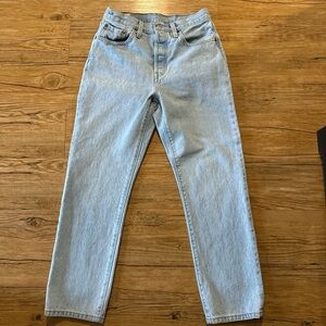 Levi’s 501s size 27
